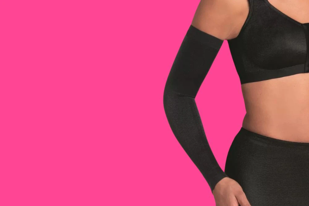 2 armen met een compressie armkous